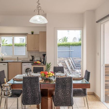 Villa Ruby Evelyn Протарас Екстериор снимка