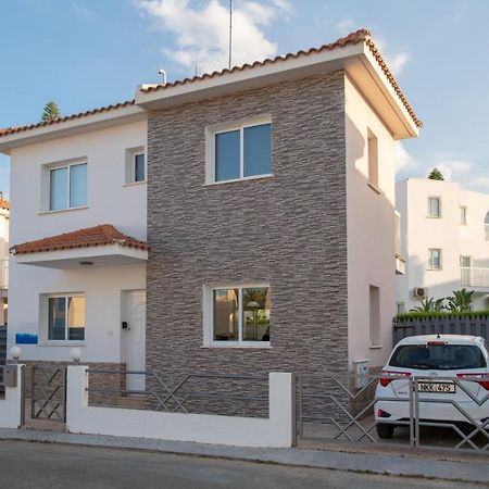 Villa Ruby Evelyn Протарас Екстериор снимка